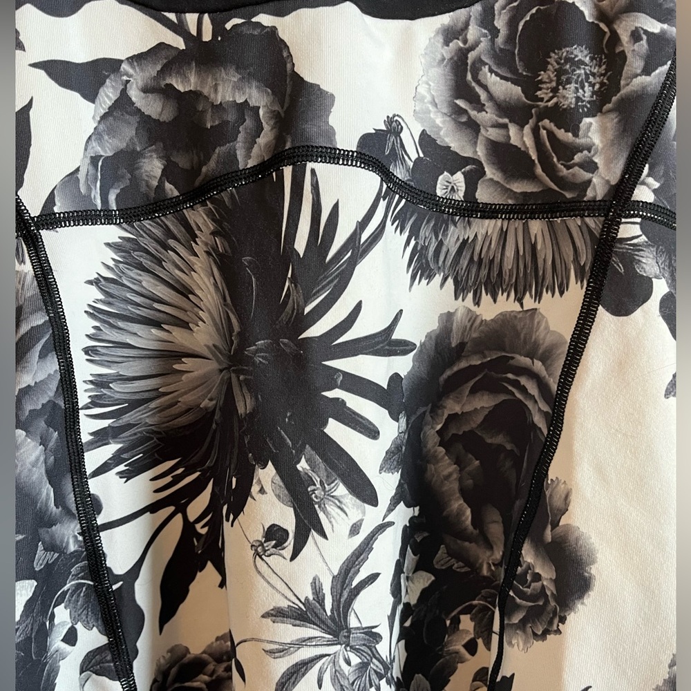 lululemon athletica Black and White Floral Tank Top - Picture 2 of 6
